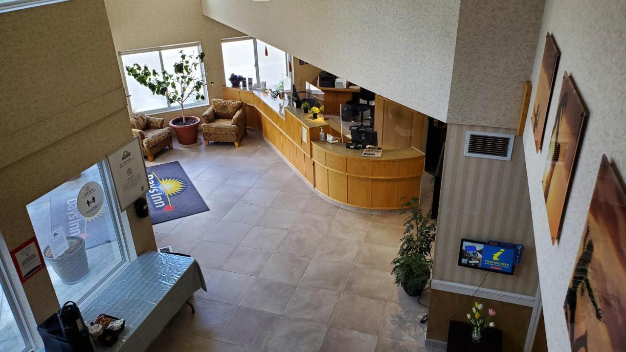 Days Inn By Wyndham Penticton Conference Centre Екстер'єр фото