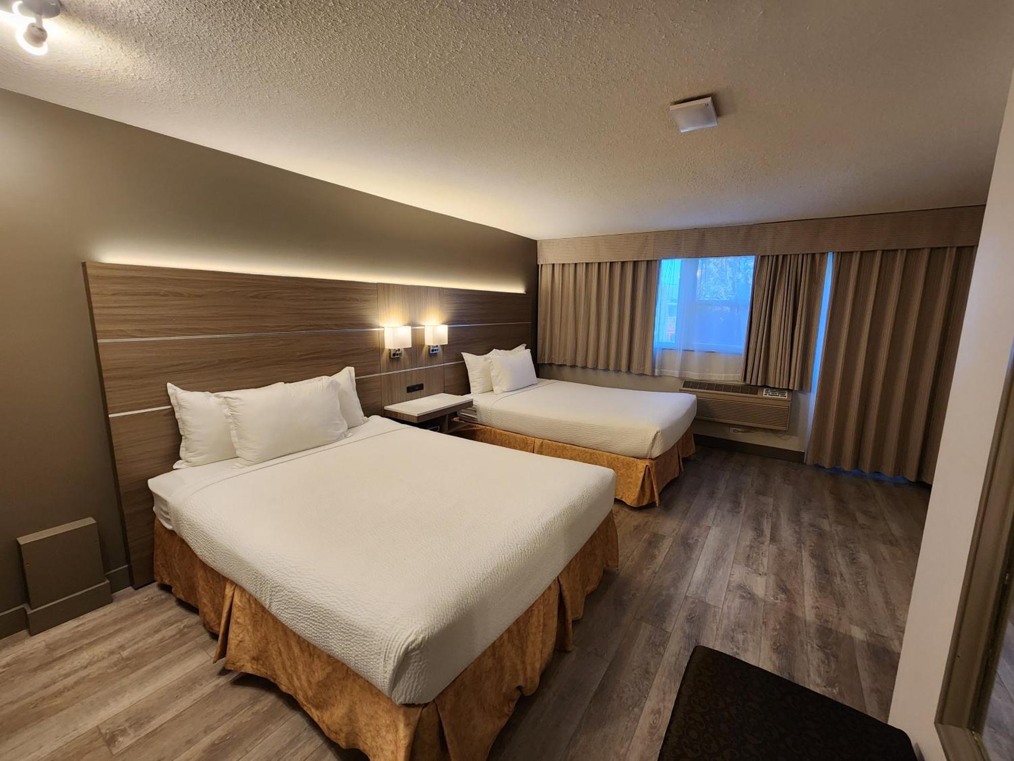 Days Inn By Wyndham Penticton Conference Centre Екстер'єр фото